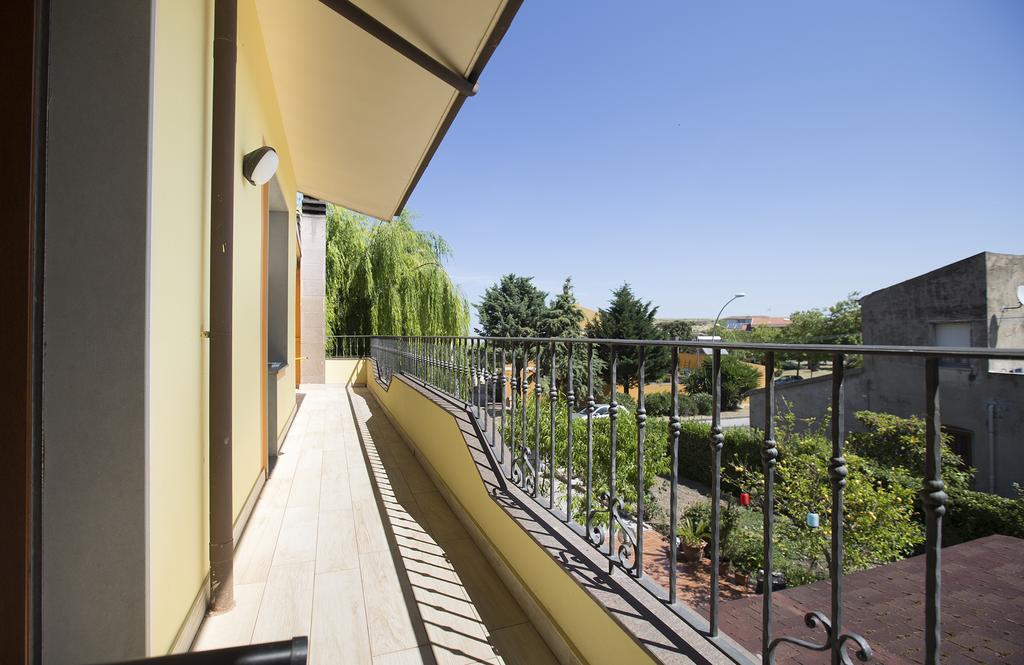 Sa Mariposa Bed and Breakfast Ittiri Εξωτερικό φωτογραφία
