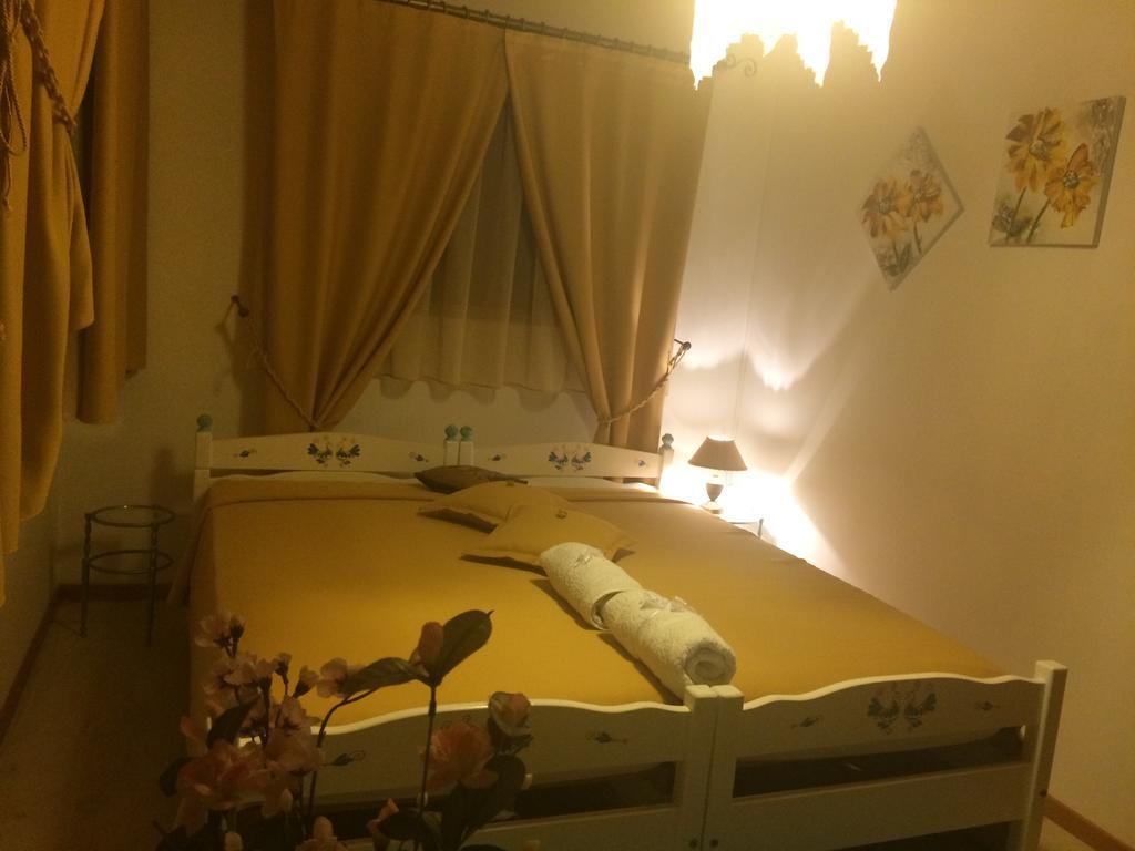 Sa Mariposa Bed and Breakfast Ittiri Εξωτερικό φωτογραφία